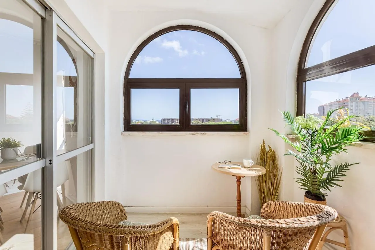 Joivy Bright Bohemian Flat In Cascais Apartment
